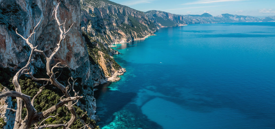 01-hiking-sardinia-selvaggio-blu